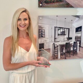 Congrats to our very own Darla Braun for receiving a 2021 Top Producer Award from Premier Plus with over 10 million in sales. 

#marcoisland #custombuilder #interiordesign #luxuryhomebuilder #beautifulhomes #homedecor #instaluxe #instadesign #naples #luxurylifestyle #homedesign #naplesflorida #design #build #remodel  #luxuryhome #newconstruction #coastalliving #braunbuilders #dreamhouse